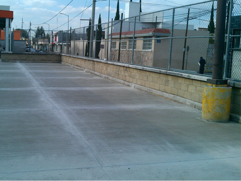 Reemplazo de Asfalto por Concreto en área de almacenamiento exterior