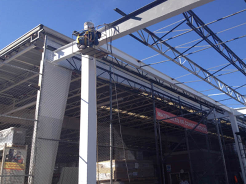 Construcción de Canopy de Proveedores, Cubierta Metálica en Patio de Materiales